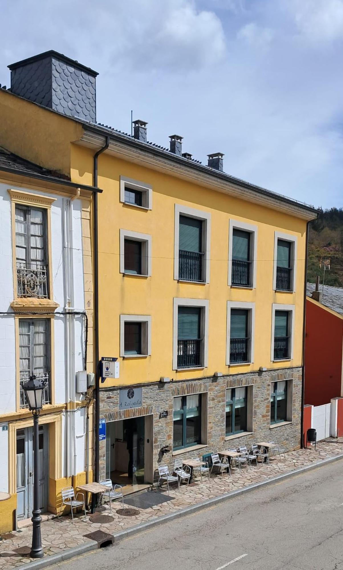 A Reigada Hotel Restaurante Grandas de Salime Zewnętrze zdjęcie