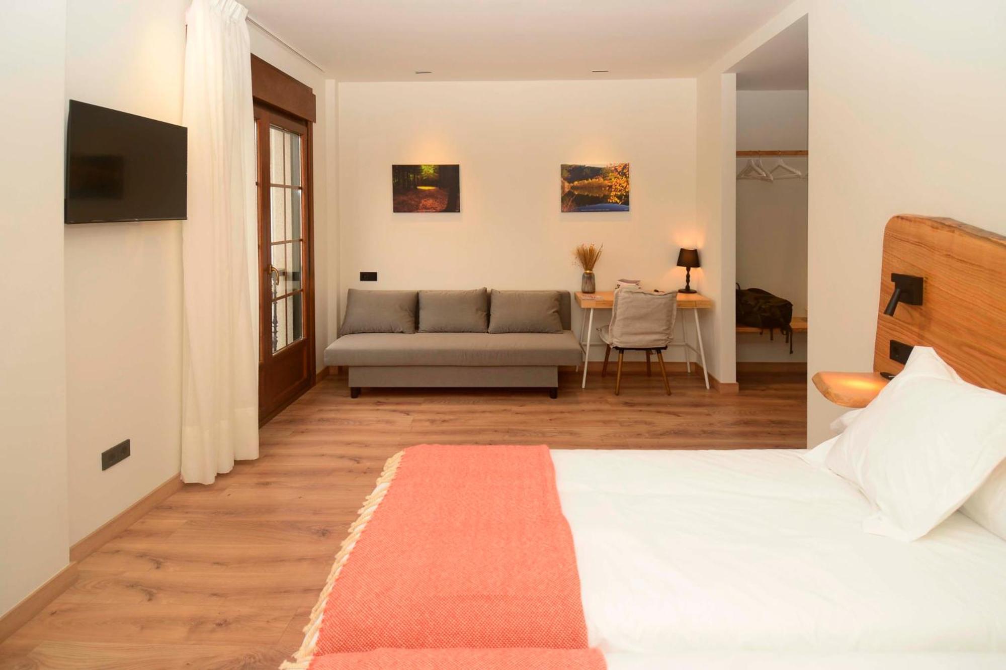 A Reigada Hotel Restaurante Grandas de Salime Zewnętrze zdjęcie